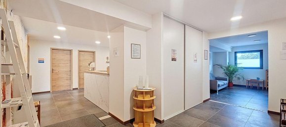 Propriété commerciale à Amancy, France 160m² No. 323259 3