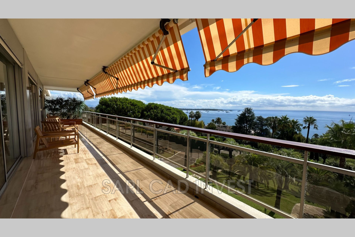 5-Zimmer Wohnung in Vallauris, France, Nr. 339466