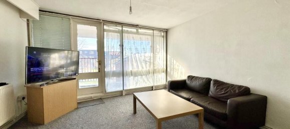 2 bedrooms Apartment in Feltham, United Kingdom No. 10889 4