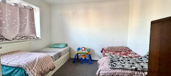 2 bedrooms Apartment in Feltham, United Kingdom No. 10889 9