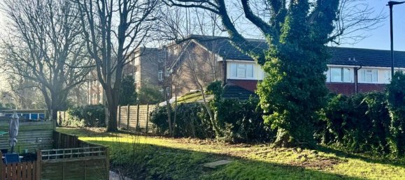 2 bedrooms Apartment in Feltham, United Kingdom No. 10889 10