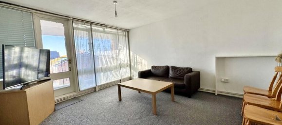 2 bedrooms Apartment in Feltham, United Kingdom No. 10889 2