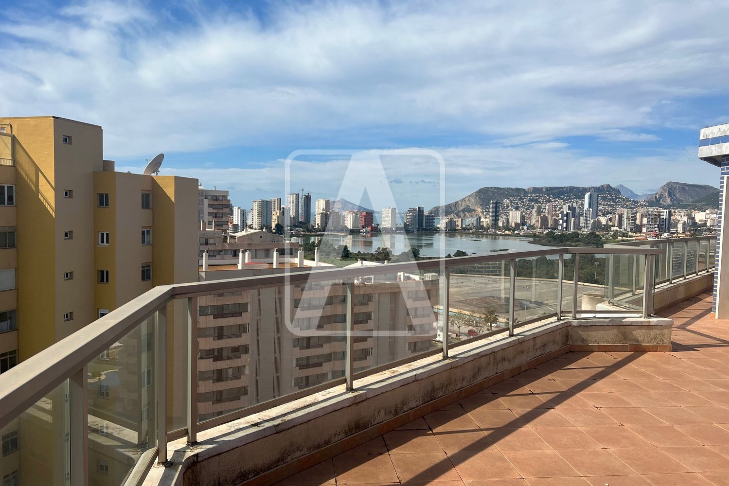 Пентхаус с 3 спальнями в Кальпе, Испания № 41865