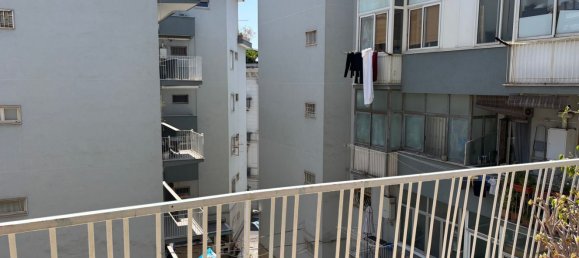 Apartamento de 4 dormitorios en Naples, Italy No. 315570 5