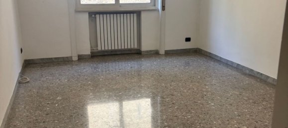 Apartamento de 4 dormitorios en Naples, Italy No. 315570 9