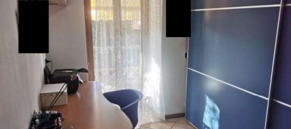 3 rooms Apartment in Somma Lombardo, Italy No. 334164 8