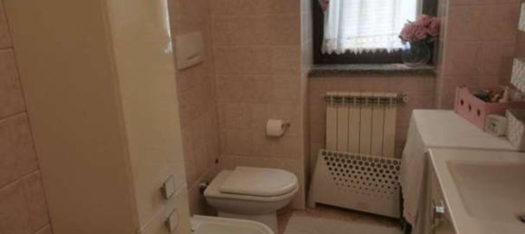 3 rooms Apartment in Somma Lombardo, Italy No. 334164 7