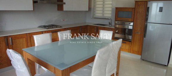 2 Schlafzimmer Wohnung in Marsalforn, Malta, Nr. 5508 2