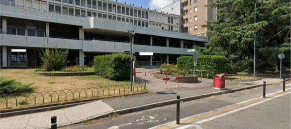 Gewerbliche Immobilie in Brescia, Italy 634m², Nr. 311887 4