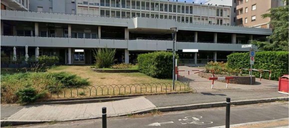 Gewerbliche Immobilie in Brescia, Italy 634m², Nr. 311887 3