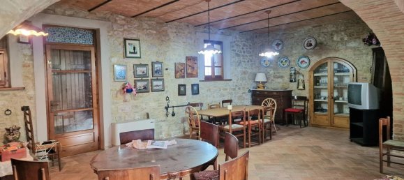 17غرفة منزل في Corciano, Italy رقم 172999 14