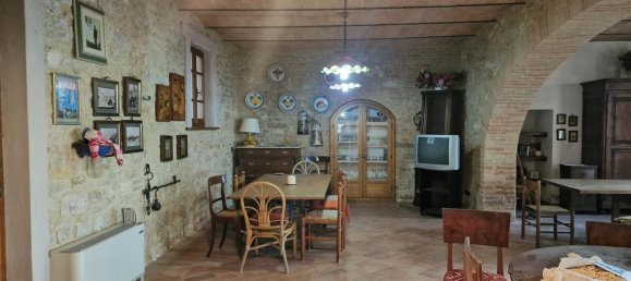 17غرفة منزل في Corciano, Italy رقم 172999 41