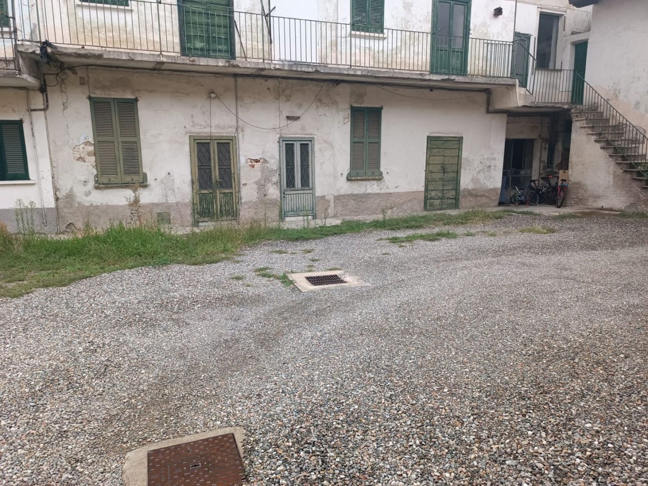 2 bedrooms House in Samarate, Italy No. 361270