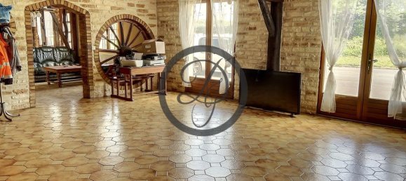 4 chambres Maison à Breteuil, France No. 249400 5