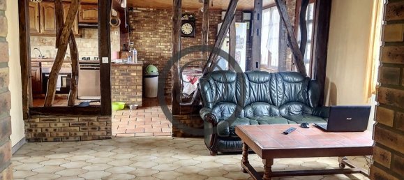 4 chambres Maison à Breteuil, France No. 249400 3