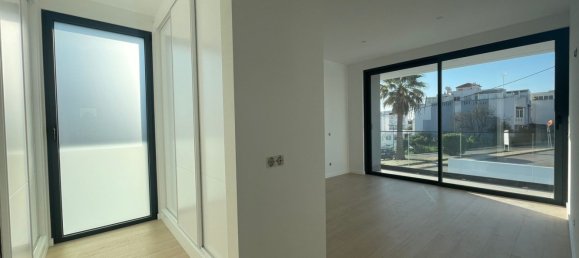 4 bedrooms Villa in Lagoa, Portugal No. 112019 15