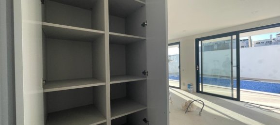 4 bedrooms Villa in Lagoa, Portugal No. 112019 8