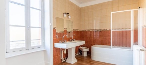 Casa T5 em Fougeres, France N.º 331966 11