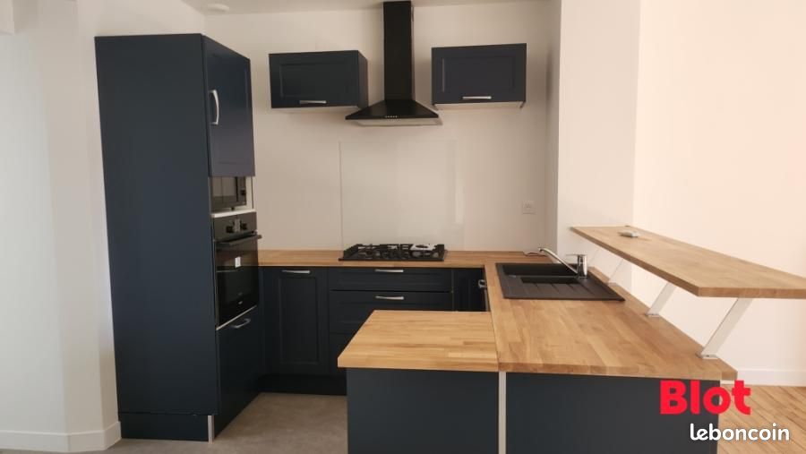 Casa T5 em Fougeres, France N.º 331966