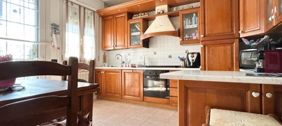 Casa de 6 habitaciónes en Argenta, Italy No. 9252 28