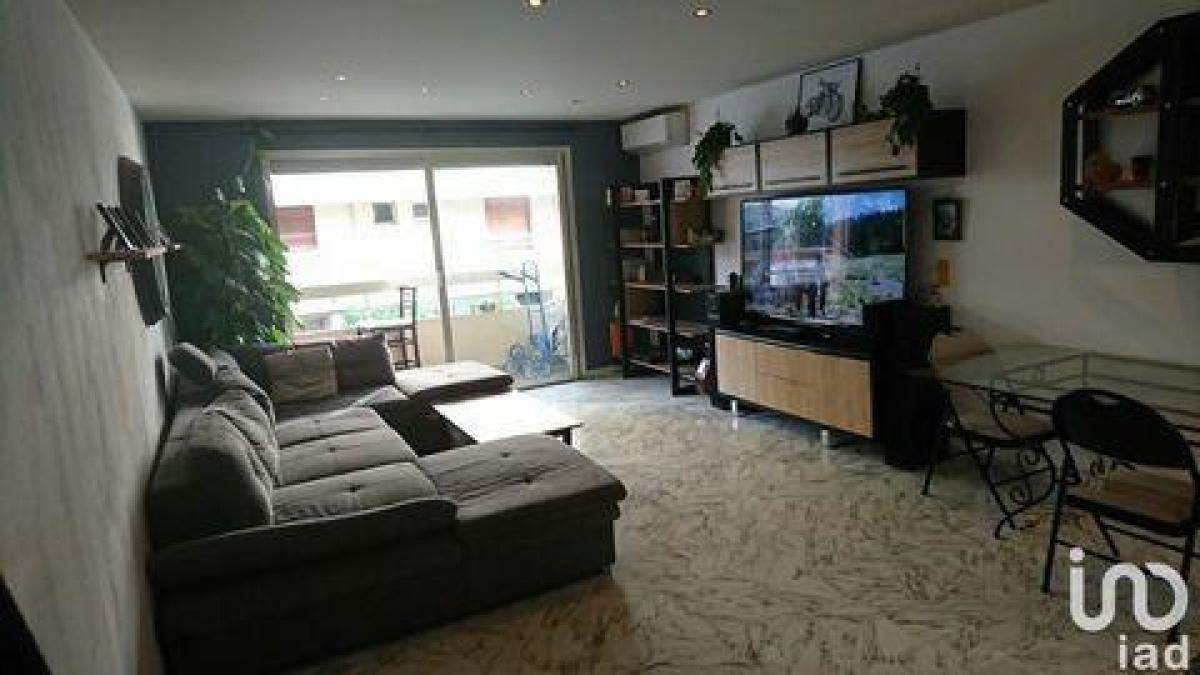 2 chambres Condo à Vence, France No. 8538