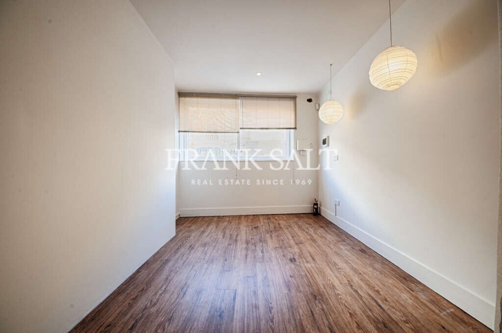 40m² Office in Birkirkara, Malta No. 12663