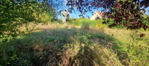 655m² Land in Auneau, France No. 49432 4