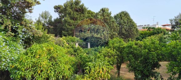 Квартира с 8 спальнями в Бари, Италия № 180543 47