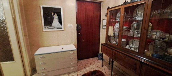 4 rooms Apartment in Catania, Italy No. 151125 10