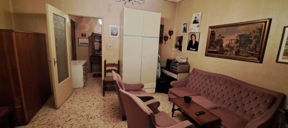 4 rooms Apartment in Catania, Italy No. 151125 13