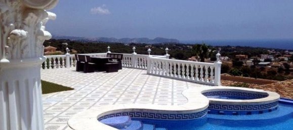 Villa de 4 dormitorios en Calpe, Spain No. 4412 6