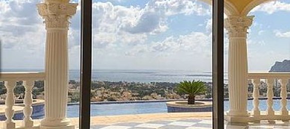 Villa de 4 dormitorios en Calpe, Spain No. 4412 15