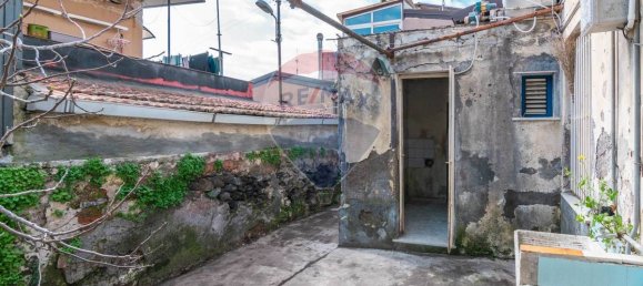 2 bedrooms Apartment in Catania, Italy No. 79795 5