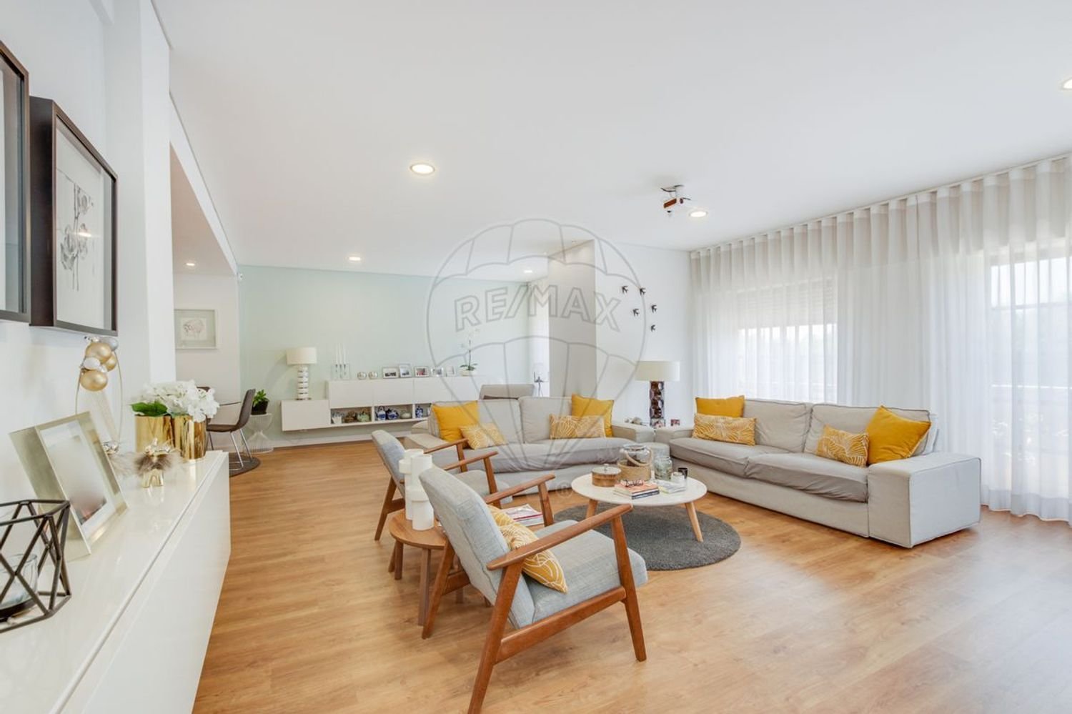 4 chambres Appartement à Odivelas, Portugal No. 51324