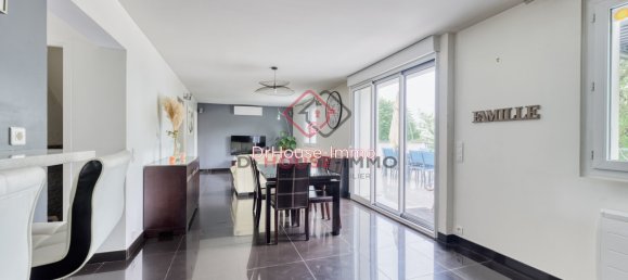 Casa de 4 dormitorios en Monthyon, France No. 176242 8