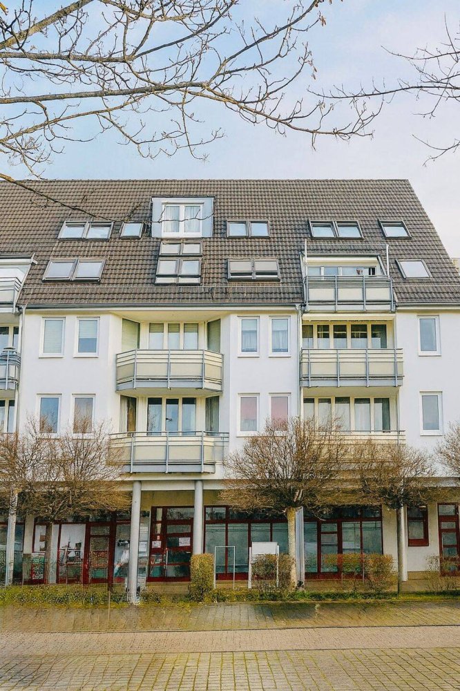 4 rooms Apartment in Erfurt, Germany No. 358558
