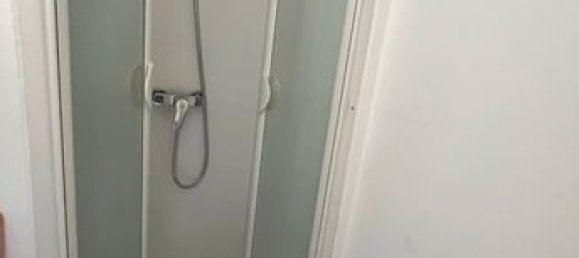 1 bedroom Apartment in Paris, France No. 312044 6