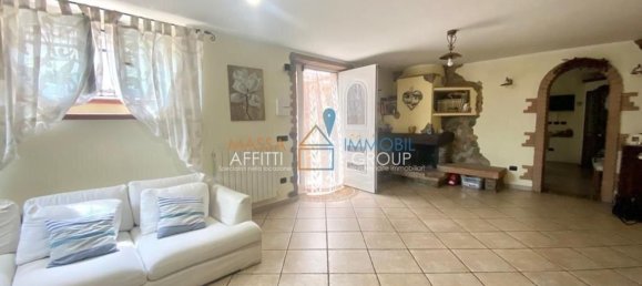 7 rooms House in Massa, Italy No. 215057 4