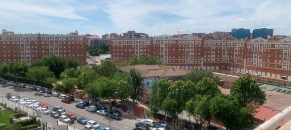 3 Schlafzimmer Penthouse in Fuenlabrada, Spain, Nr. 178947 2