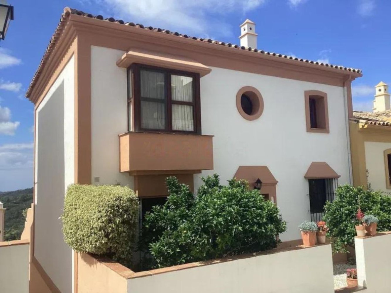 2 bedrooms Townhouse in La Quinta, Spain No. 144915