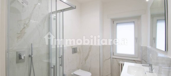 2 Schlafzimmer Wohnung in Rome, Italy, Nr. 197742 11