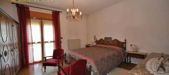 Villa T5 em Castel di Lama, Italy N.º 147379 14
