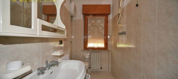 Villa T5 em Castel di Lama, Italy N.º 147379 16