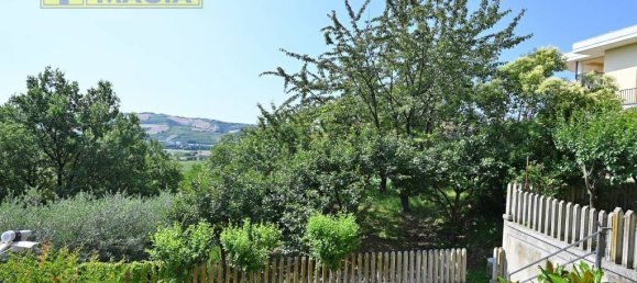 Villa T5 em Castel di Lama, Italy N.º 147379 28