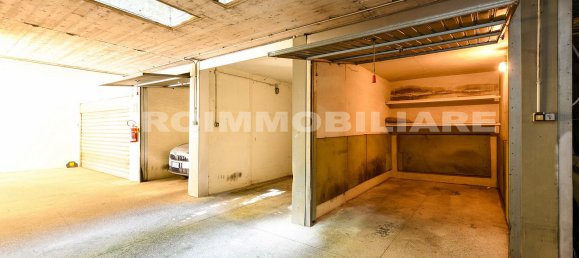 Квартира с 2 спальнями в Брешиа, Италия № 237204 17