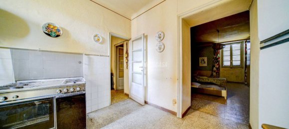 Apartamento de 2 dormitorios en Caronno Varesino, Italy No. 179207 10