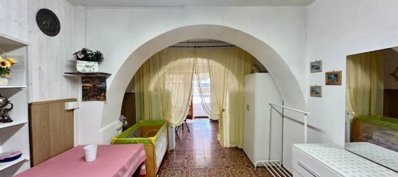 Armazém em Rio, Italy 47 m² N.º 273067 3