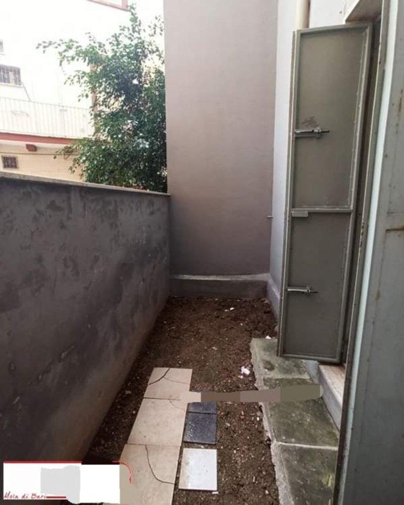 90m² Commercial property in Mola di Bari, Italy No. 318449