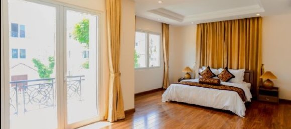 4 bedrooms Villa in Long Bien, Vietnam No. 5671 3