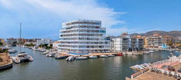 1 Schlafzimmer Wohnung in Roses, Spain, Nr. 151612 15